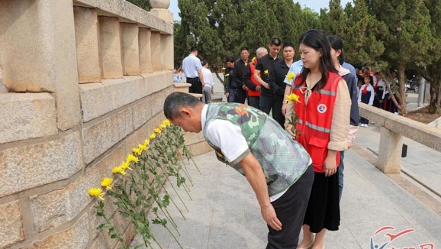 廈門翔安區：祭英烈寄哀思 文明新風潤清明